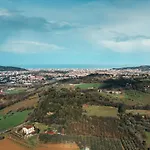 Granducato Di Monteballante بيزارو